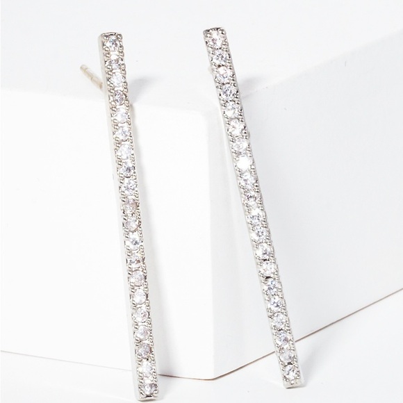 Sparkling Crystal Bar Pierced Earrings (New) - Picture 1 of 3